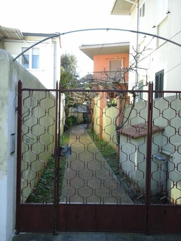 Appartamenti Torre Medicea Castiglioncello Exteriör bild
