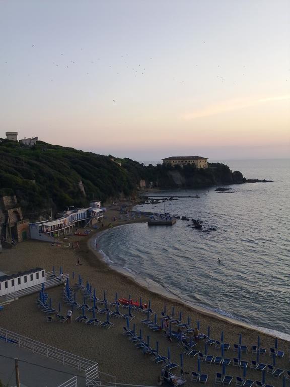 Appartamenti Torre Medicea Castiglioncello Exteriör bild